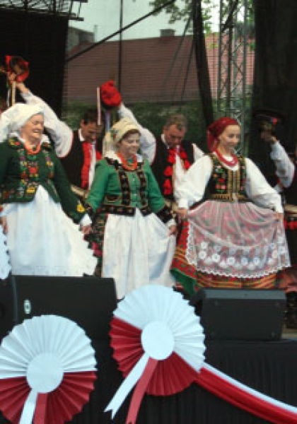 Poloneza czas zacząć !  Święto Konstytucji 3 Maja.